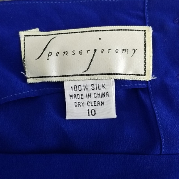 Tank - Picture 3 of 4